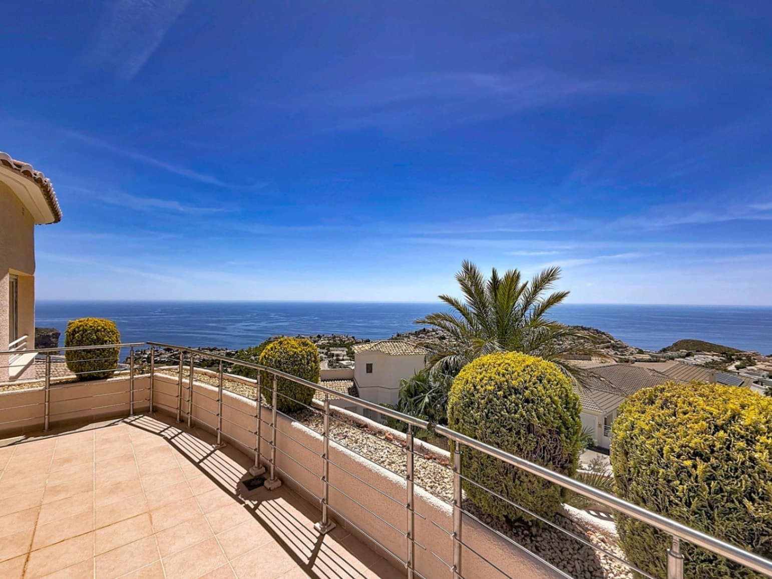 5 soveværelse Villa til salg i Cumbre del Sol med swimmingpool garage - € 1.850.000 (Ref: 9973857)