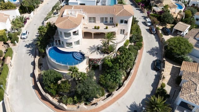 5 soveværelse Villa til salg i Cumbre del Sol, Benitachell / Benitatxell med swimmingpool garage - € 1.850.000 (Ref: 9973857)