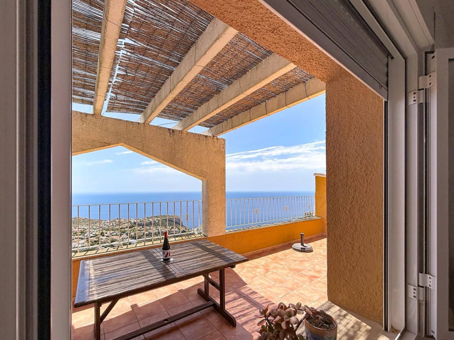 2 bedroom Apartment for sale in Cumbre del Sol with pool - € 286,335 (Ref: 9973858)