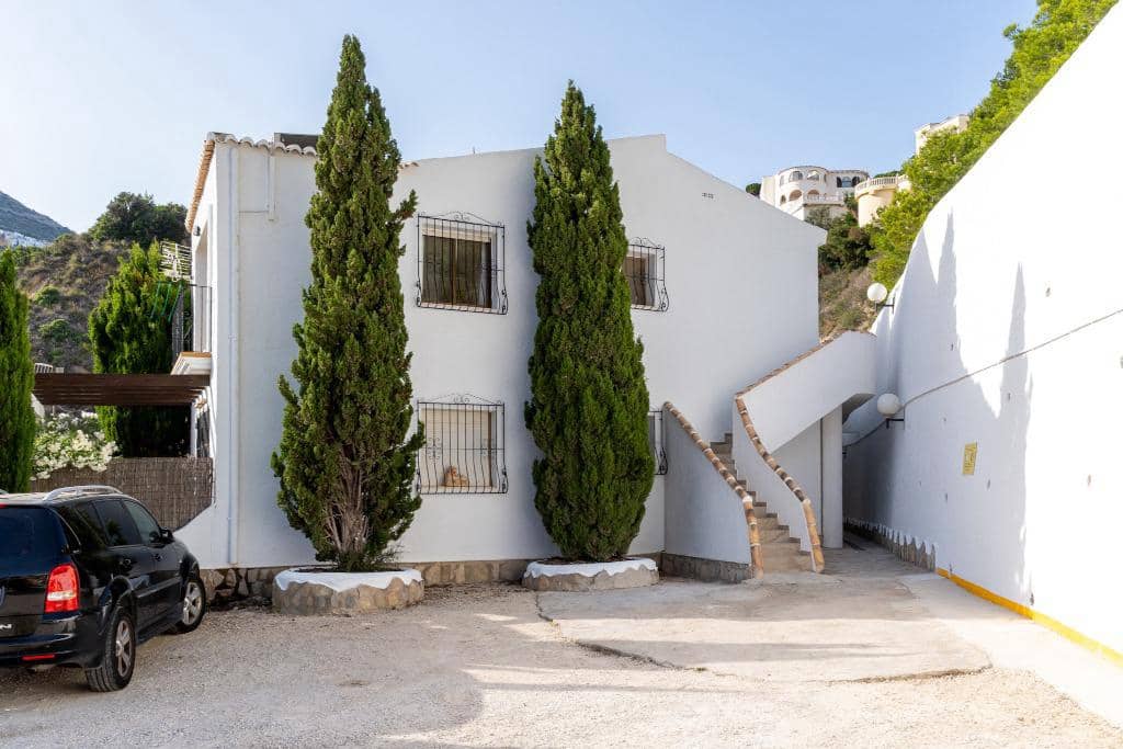 1 chambre Appartement à vendre à Cumbre del Sol avec piscine - 175 000 € (Ref: 9997926)