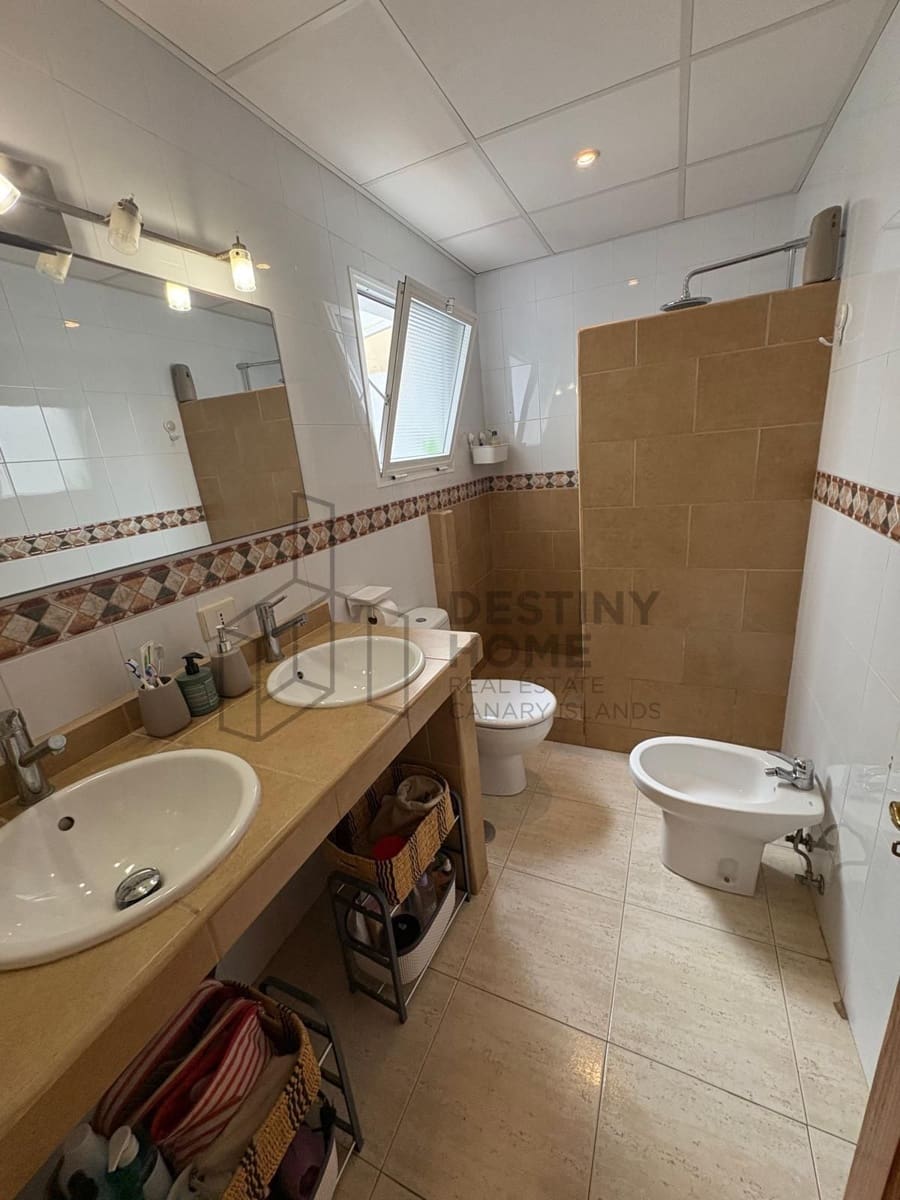 2 soverom Leilighet til salgs i Puerto del Rosario - € 150 000 (Ref: 10002505)