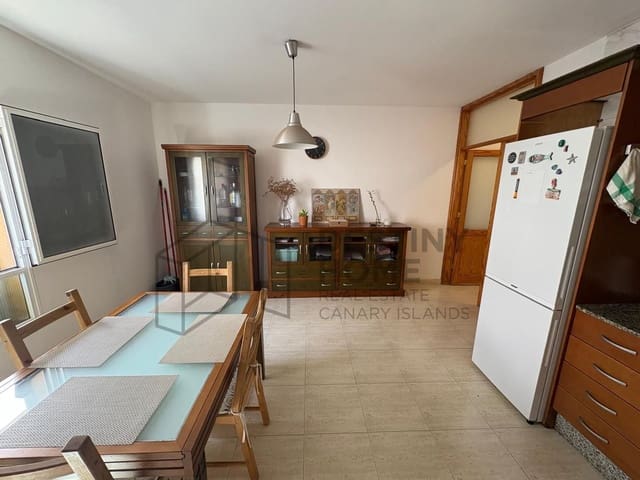 2 soverom Leilighet til salgs i Puerto del Rosario - € 150 000 (Ref: 10002505)