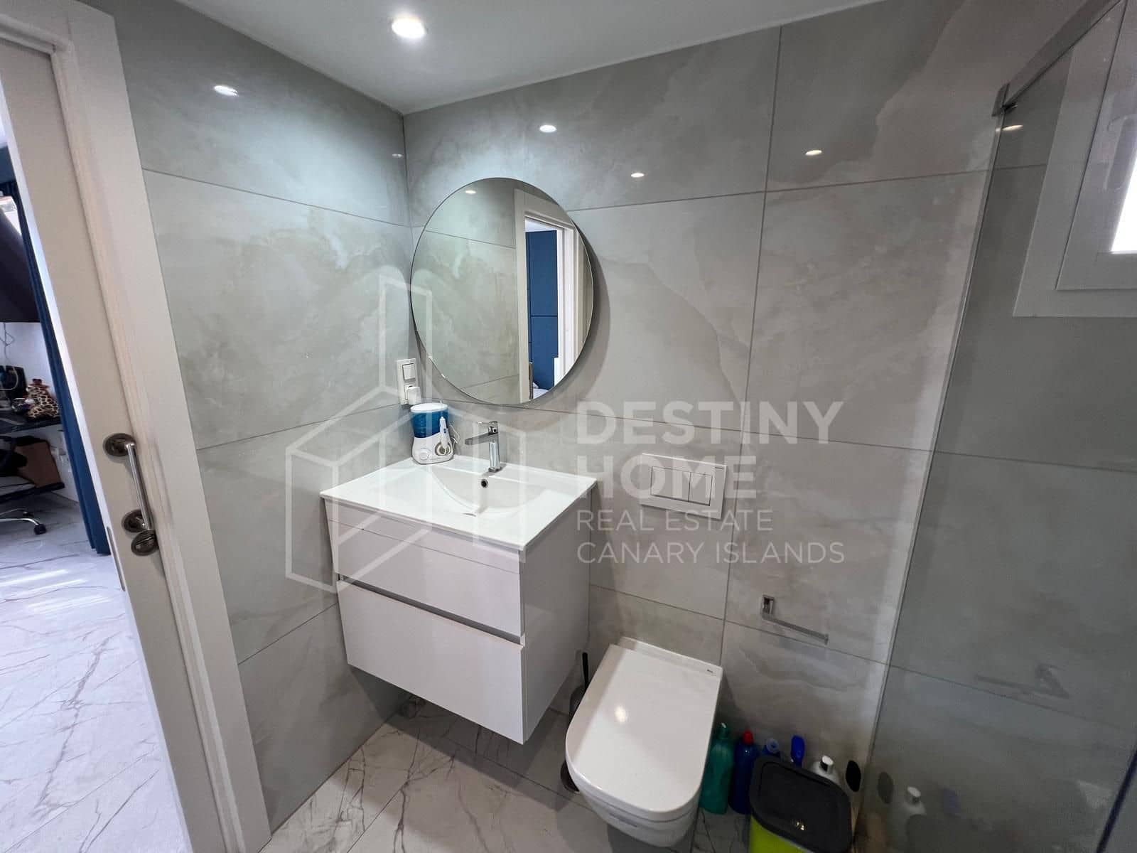 4 sovrum Villa till salu i Corralejo med pool garage - 570 000 € (Ref: 10008377)