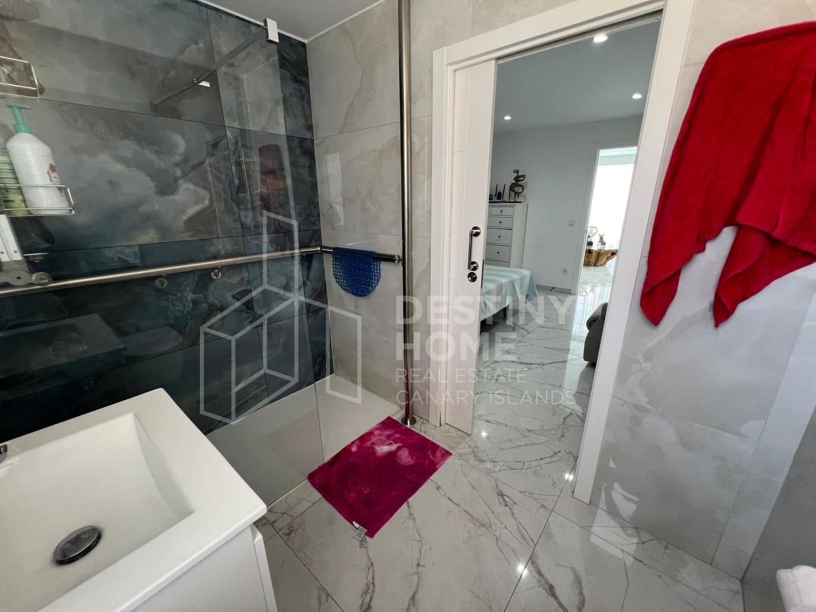 4 sovrum Villa till salu i Corralejo med pool garage - 570 000 € (Ref: 10008377)