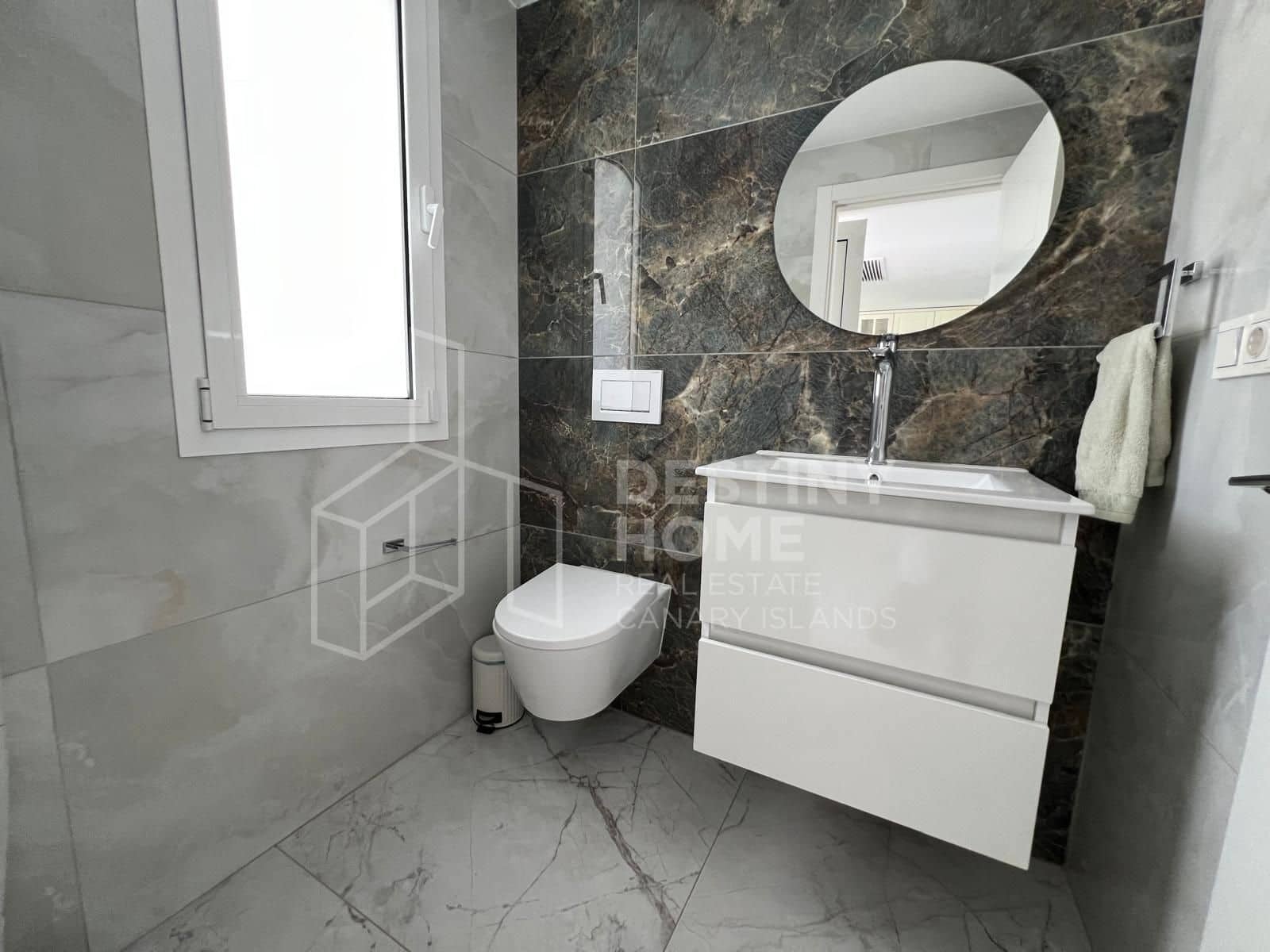 4 sovrum Villa till salu i Corralejo med pool garage - 570 000 € (Ref: 10008377)
