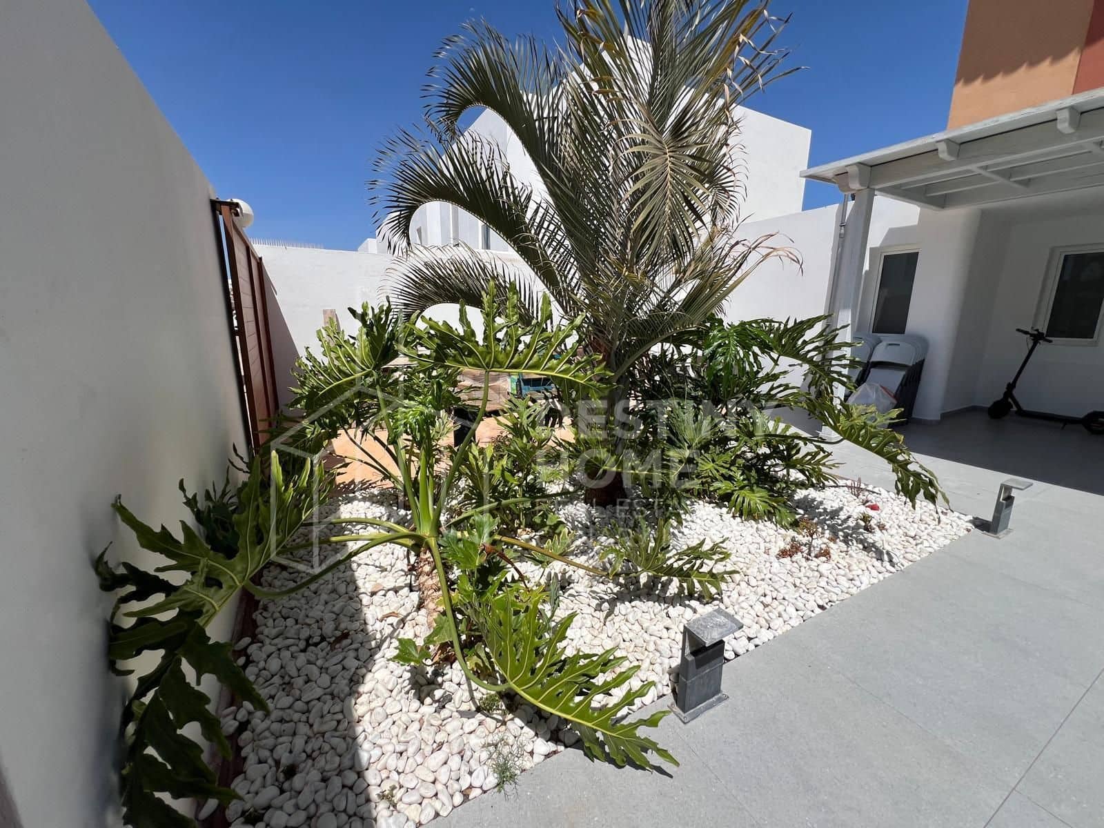 4 sovrum Villa till salu i Corralejo med pool garage - 570 000 € (Ref: 10008377)