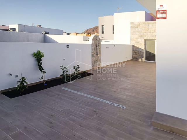 2 Zimmer Doppelhaus zu verkaufen in Gran Tarajal, Tuineje mit Garage - 336.000 € (Ref: 10011066)