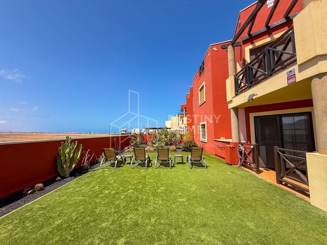 2 slaapkamer Appartement te koop in El Cotillo, La Oliva met garage - € 275.000 (Ref: 10011067)