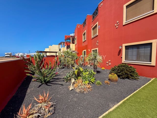 2 slaapkamer Appartement te koop in El Cotillo, La Oliva met garage - € 275.000 (Ref: 10011067)