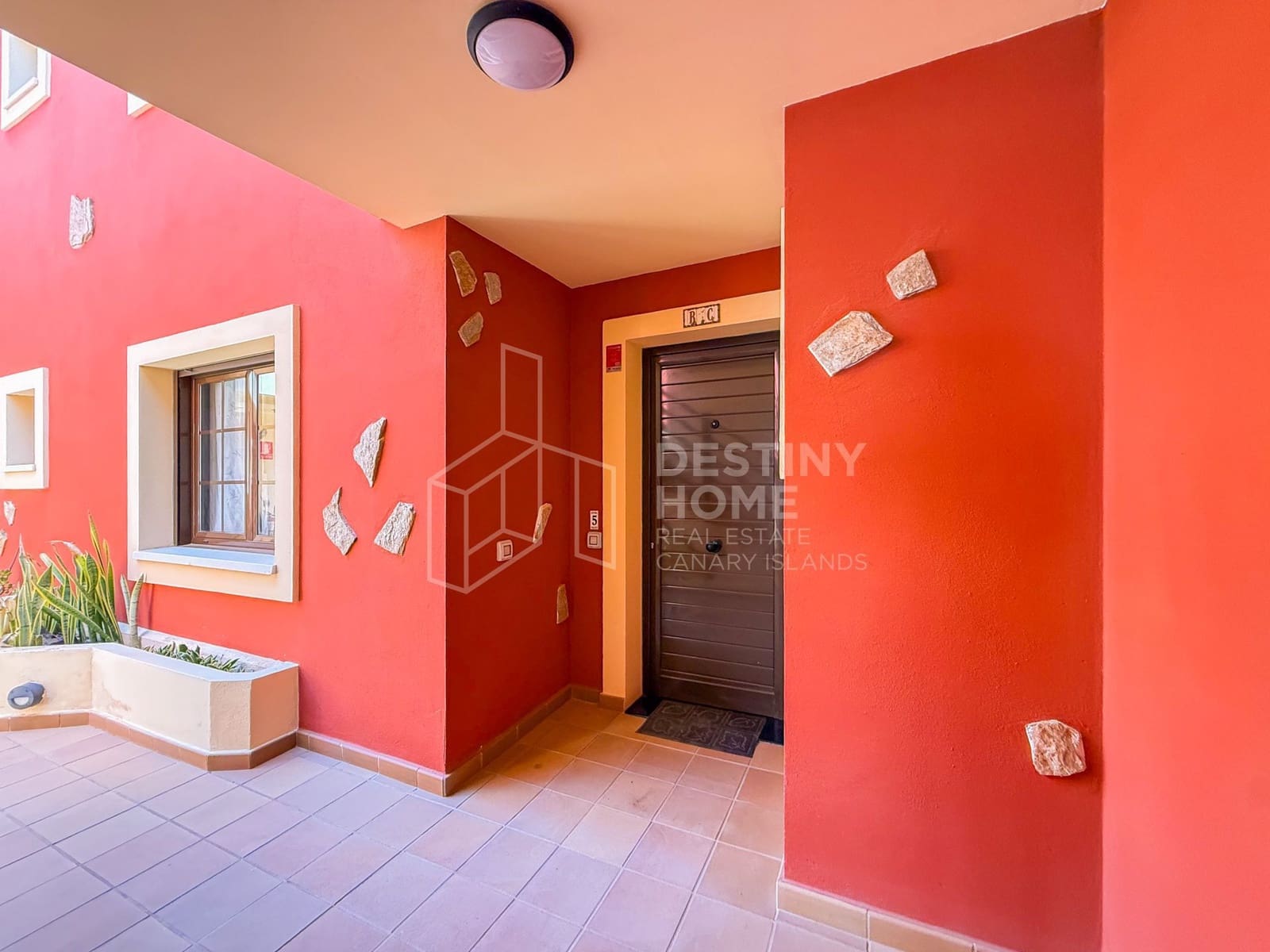 2 slaapkamer Appartement te koop in El Cotillo met garage - € 275.000 (Ref: 10011067)