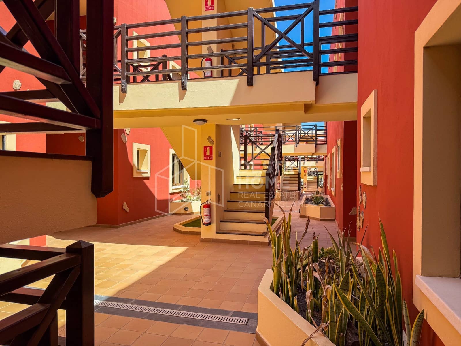 2 slaapkamer Appartement te koop in El Cotillo met garage - € 275.000 (Ref: 10011067)