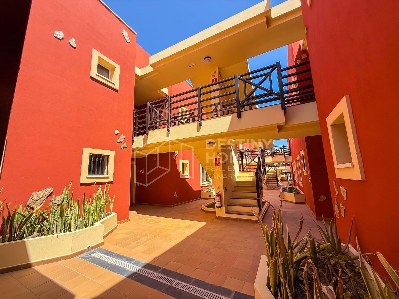 2 slaapkamer Appartement te koop in El Cotillo met garage - € 275.000 (Ref: 10011067)
