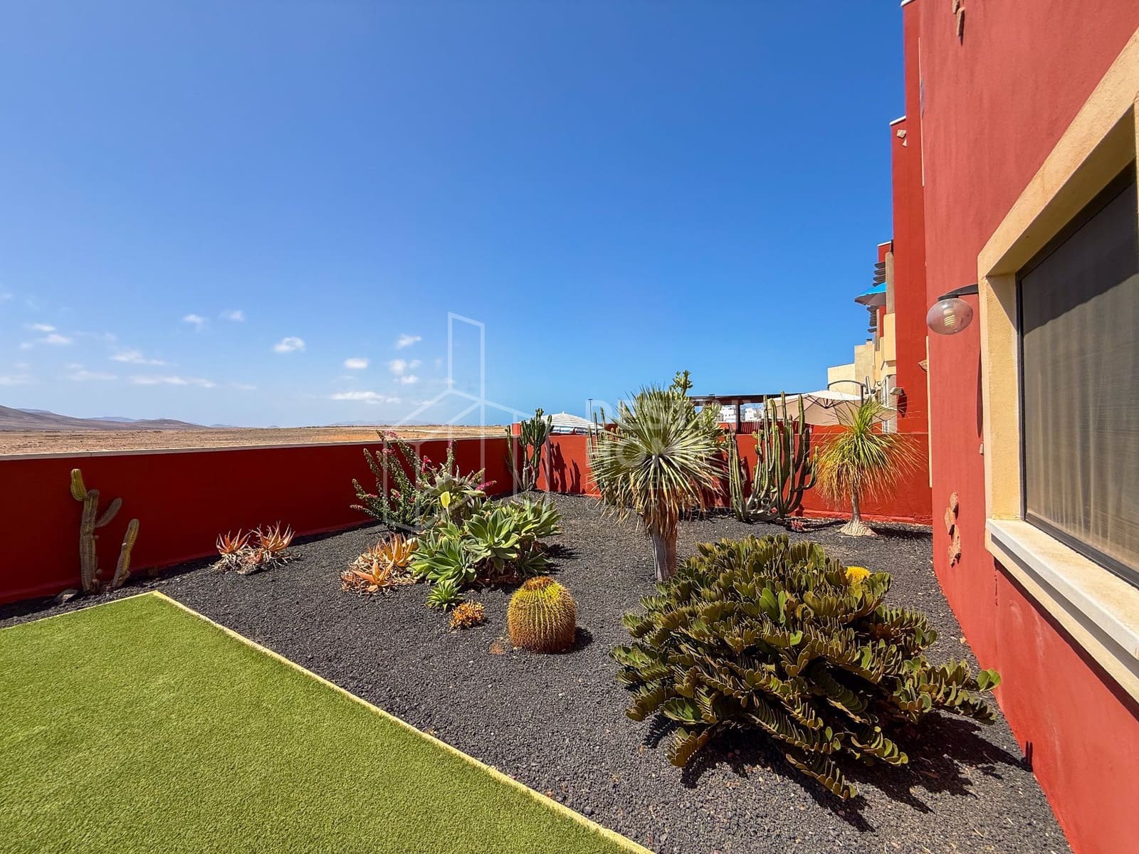 2 slaapkamer Appartement te koop in El Cotillo met garage - € 275.000 (Ref: 10011067)