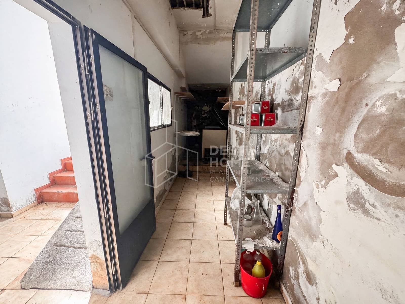 Commercial for sale in Corralejo - € 420,000 (Ref: 10011068)