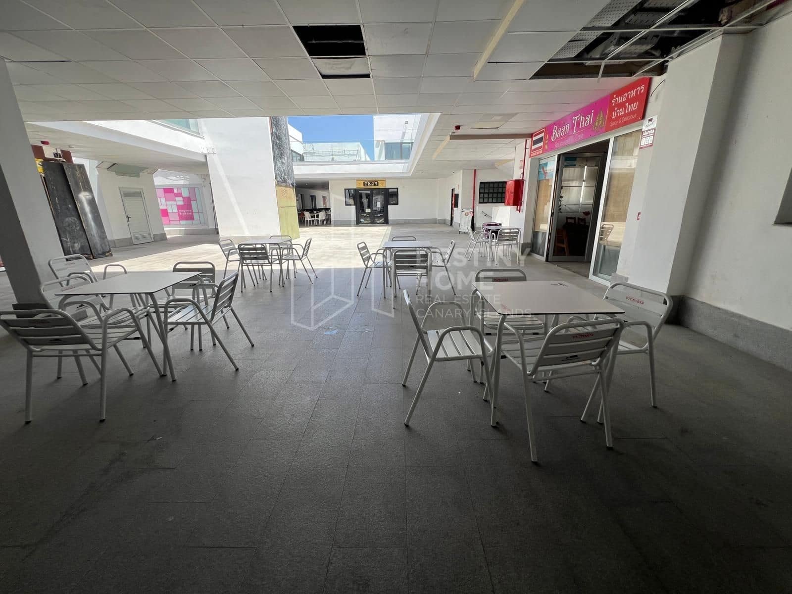 1 bedroom Commercial for sale in Corralejo - € 65,000 (Ref: 10012887)