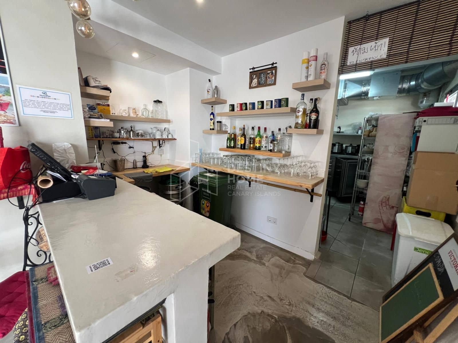 1 bedroom Commercial for sale in Corralejo - € 65,000 (Ref: 10012887)