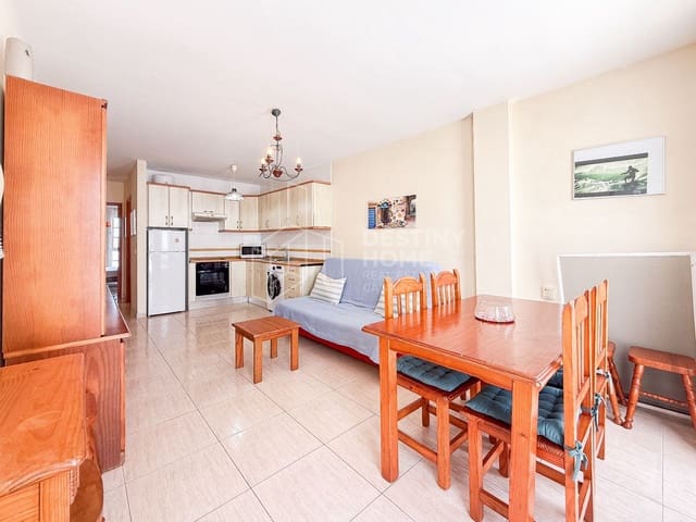 1 bedroom Apartment for sale in Corralejo, La Oliva - € 171,000 (Ref: 10015100)