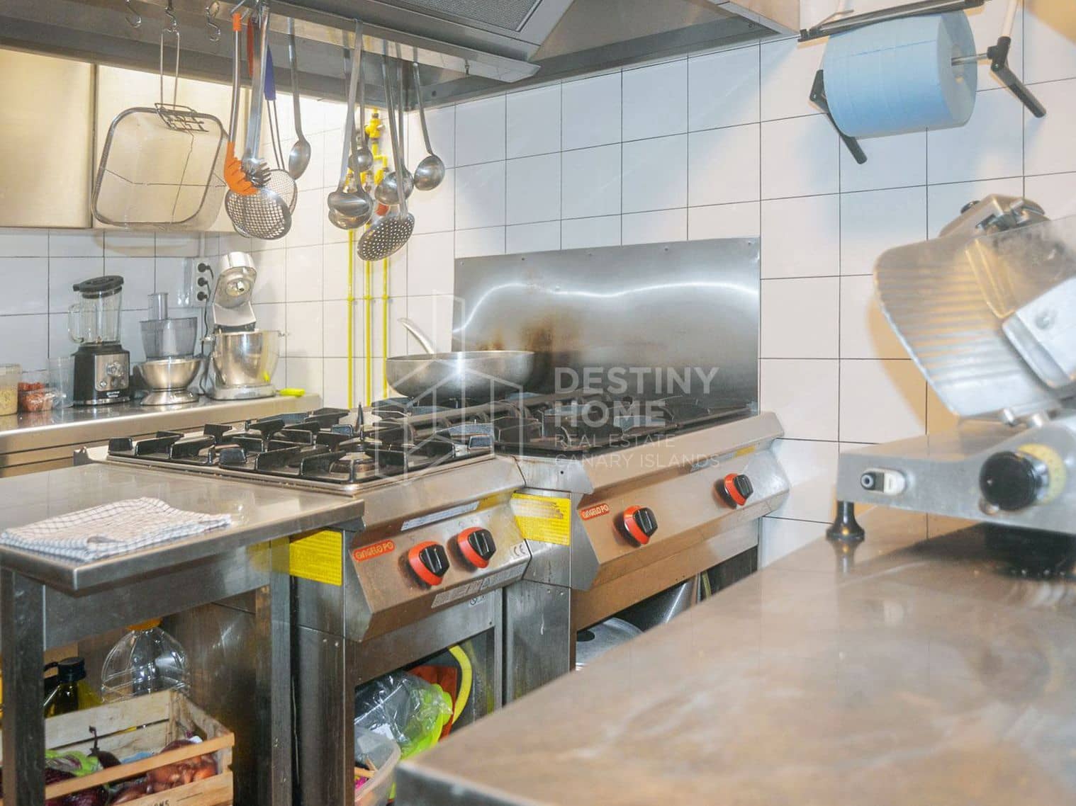 1 makuuhuone Kaupallinen myytävänä paikassa Corralejo - 99 000 € (Ref: 10015101)