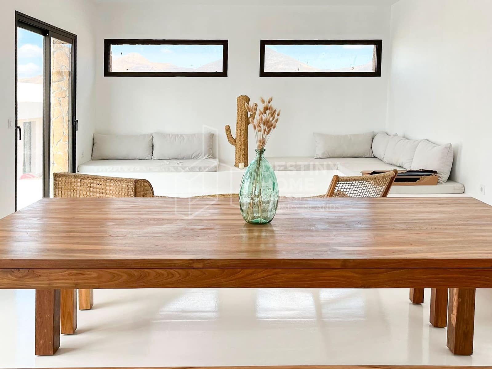2 bedroom Villa for sale in Tindaya with pool garage - € 900,000 (Ref: 10022057)