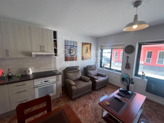 2 bedroom Flat for sale in Puerto del Rosario - € 195,000 (Ref: 10031545)