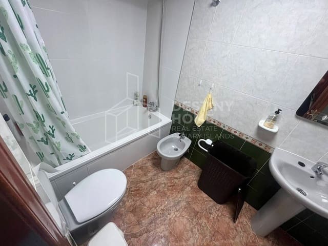 2 bedroom Flat for sale in Puerto del Rosario - € 195,000 (Ref: 10031545)