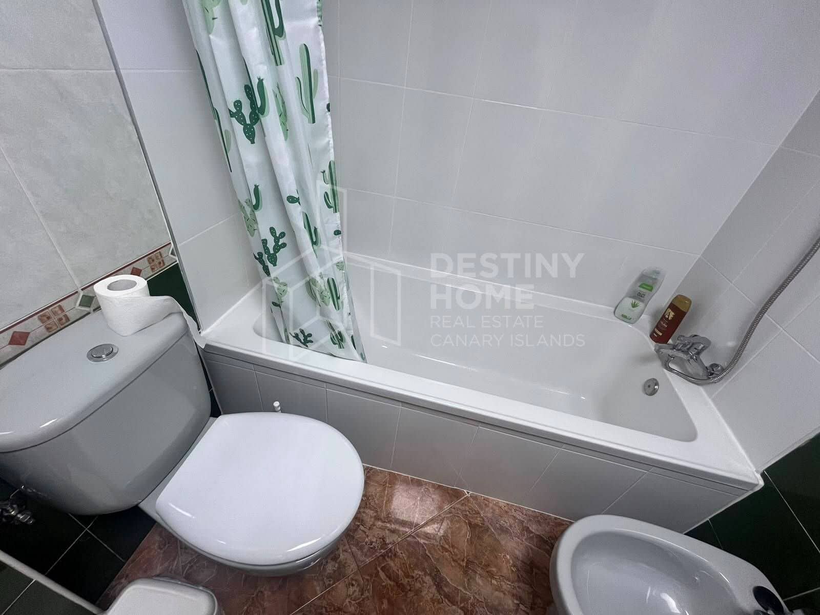 2 bedroom Flat for sale in Puerto del Rosario - € 195,000 (Ref: 10031545)