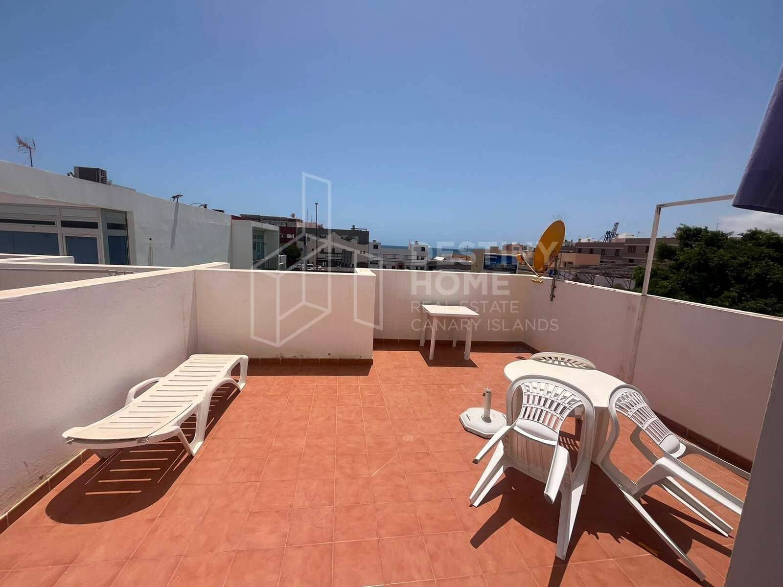 2 bedroom Flat for sale in Puerto del Rosario - € 195,000 (Ref: 10031545)