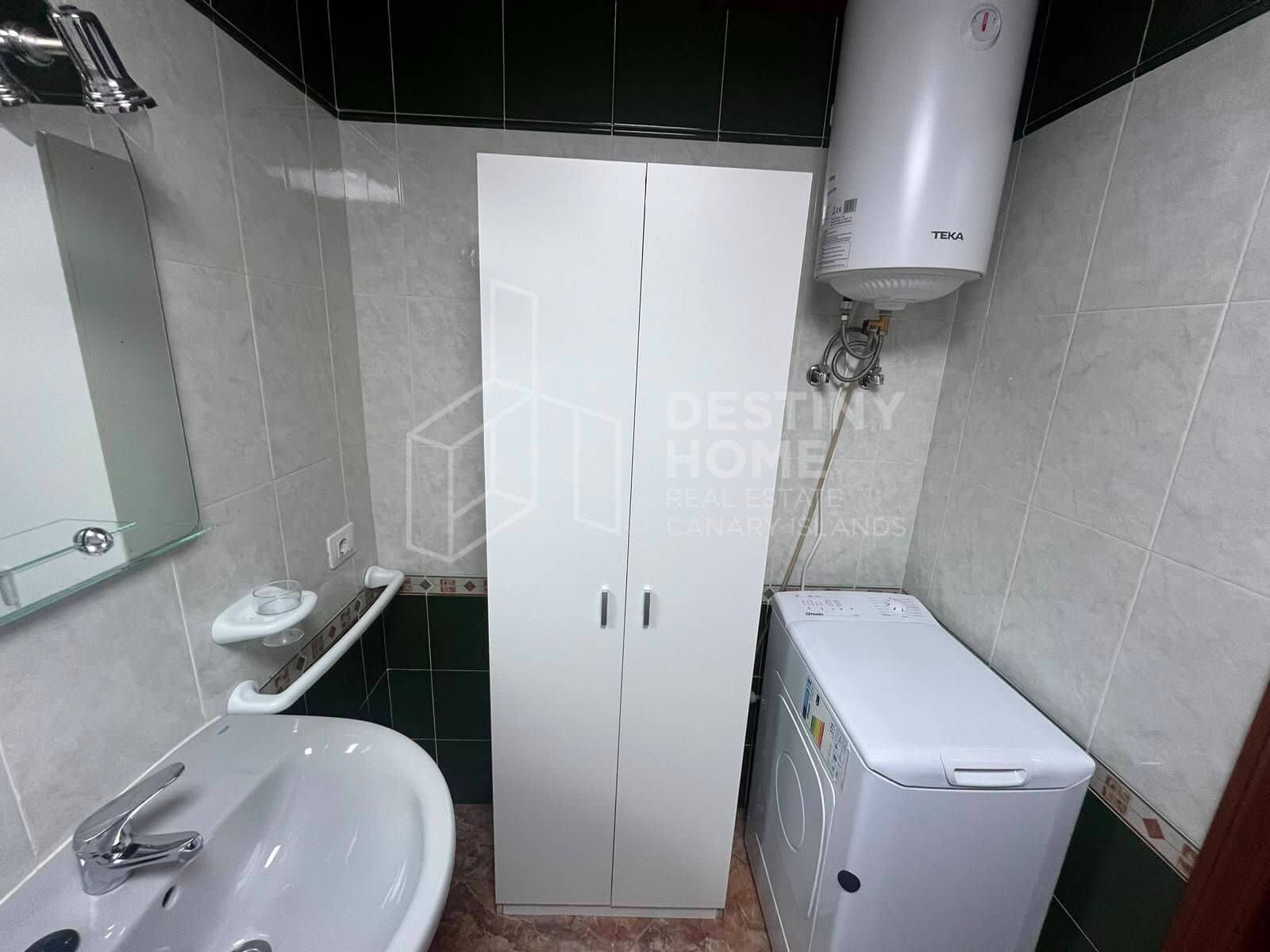 2 bedroom Flat for sale in Puerto del Rosario - € 195,000 (Ref: 10031545)