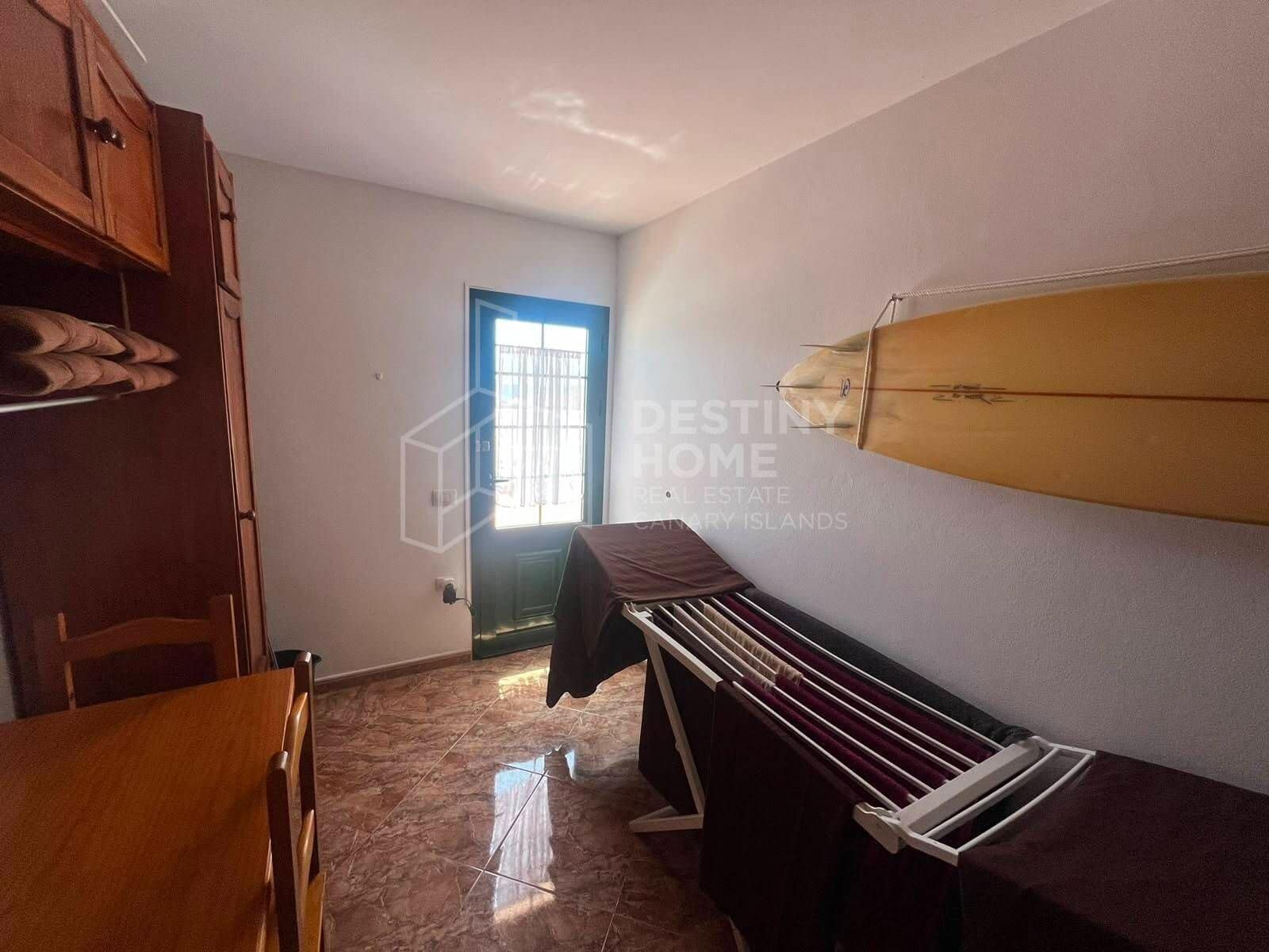 2 bedroom Flat for sale in Puerto del Rosario - € 195,000 (Ref: 10031545)