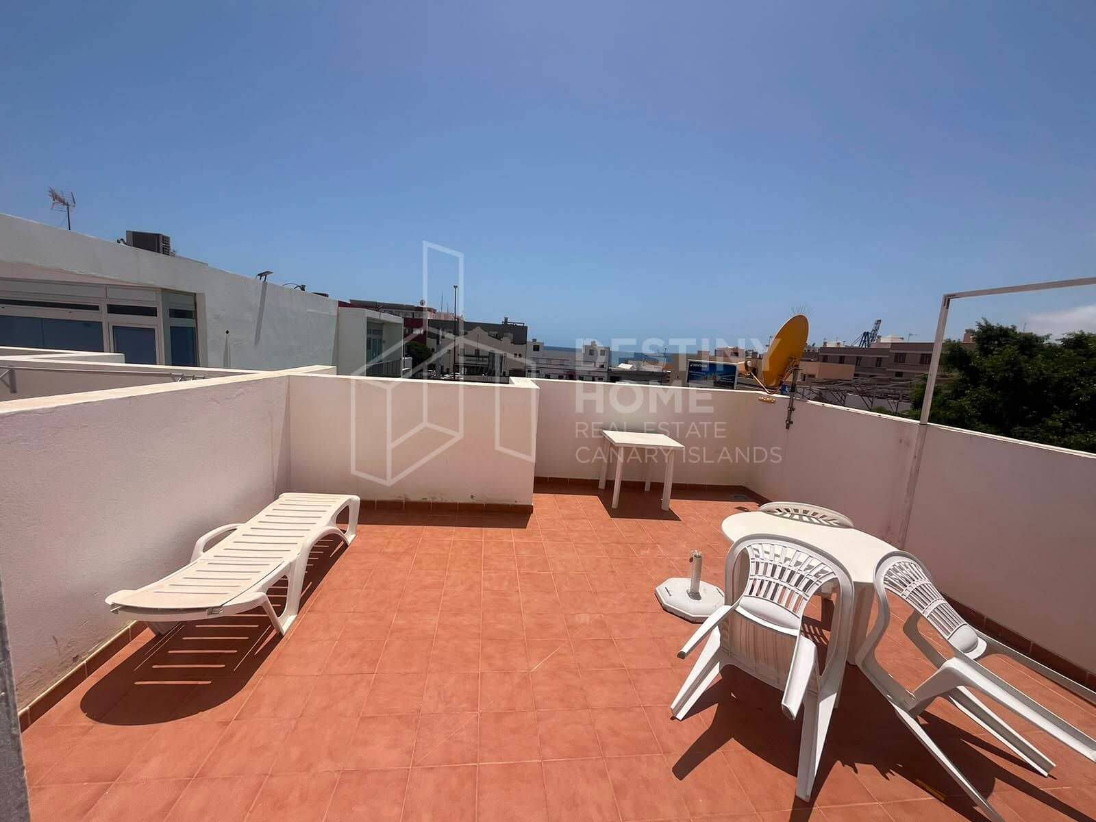 2 bedroom Flat for sale in Puerto del Rosario - € 195,000 (Ref: 10031545)
