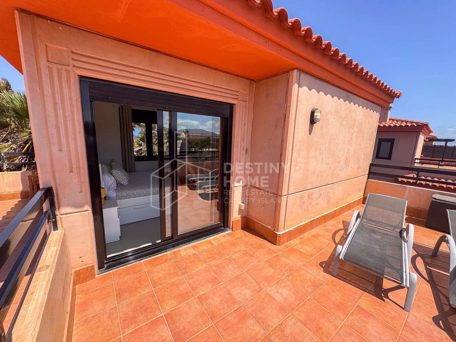 3 chambre Villa/Maison à vendre à Lajares avec piscine - 289 000 € (Ref: 10031546)