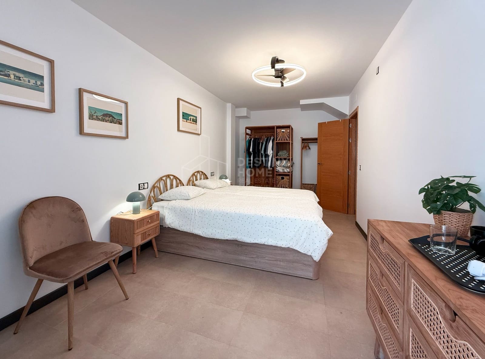 3 bedroom Townhouse for rent in El Cotillo with pool - € 1,900 (Ref: 10034966)