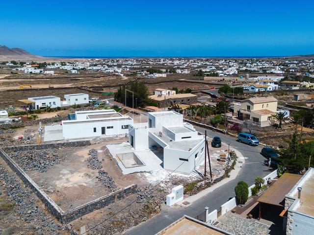 3 camera da letto Villa in vendita in Lajares, La Oliva con piscina garage - 1.095.000 € (Rif: 10034967)