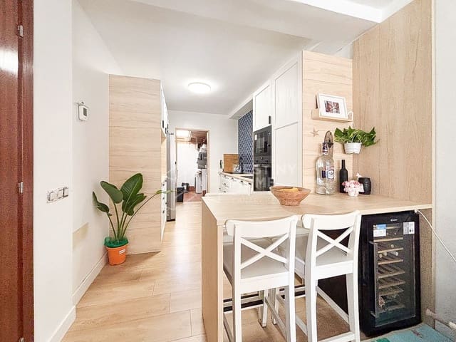 2 chambre Maison de Ville à vendre à El Matorral, Puerto del Rosario avec garage - 220 000 € (Ref: 10037035)