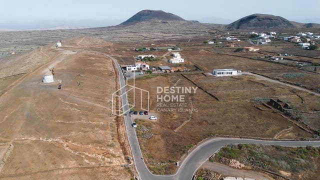 Terreno/Finca Rústica en Villaverde, La Oliva en venta - 160.000 € (Ref: 10037036)