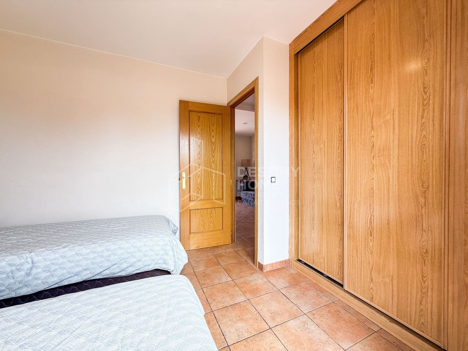 2 bedroom Villa for rent in Lajares with pool - € 1,600 (Ref: 10046929)