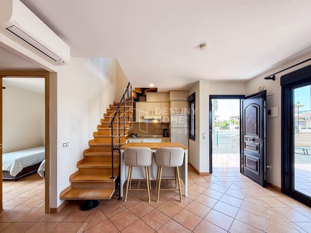 2 bedroom Villa for rent in Lajares, La Oliva with pool - € 1,600 (Ref: 10046929)