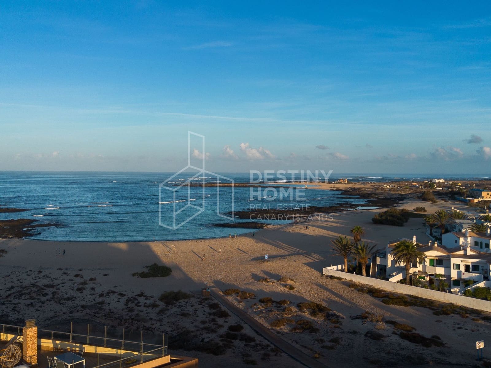 1 bedroom Apartment for sale in El Cotillo - € 299,000 (Ref: 10048827)