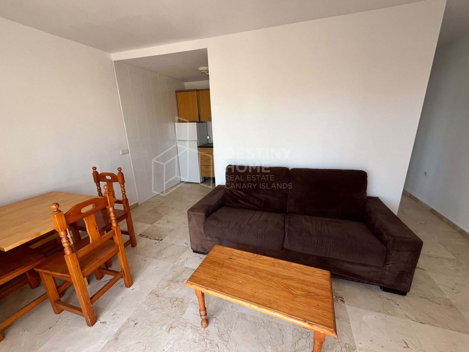 1 bedroom Apartment for sale in Caleta de Fuste with pool garage - € 159,000 (Ref: 10061339)