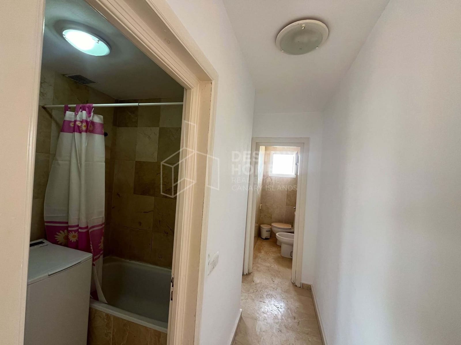 1 bedroom Apartment for sale in Caleta de Fuste with pool garage - € 159,000 (Ref: 10061339)