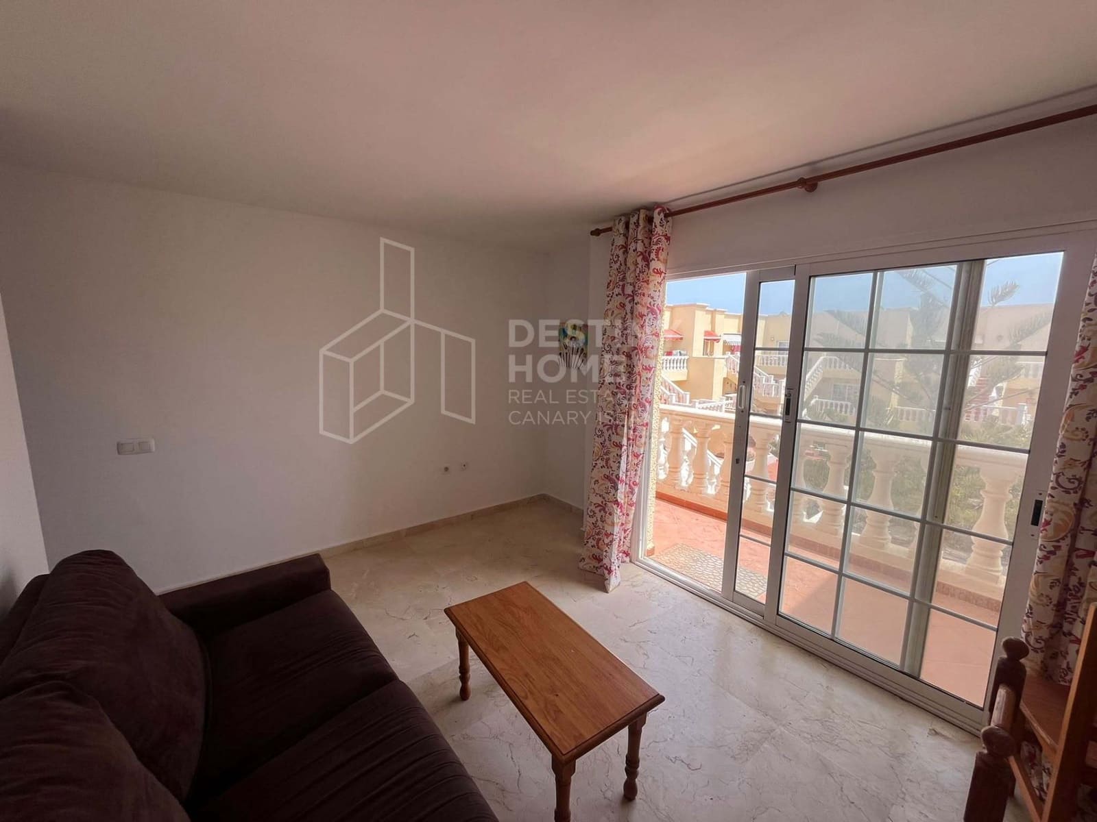 1 bedroom Apartment for sale in Caleta de Fuste with pool garage - € 159,000 (Ref: 10061339)