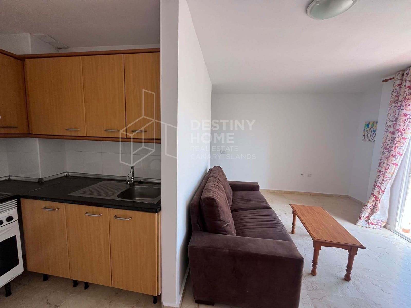 1 bedroom Apartment for sale in Caleta de Fuste with pool garage - € 159,000 (Ref: 10061339)