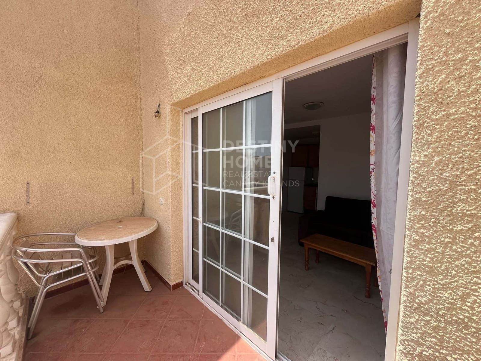 1 bedroom Apartment for sale in Caleta de Fuste with pool garage - € 159,000 (Ref: 10061339)