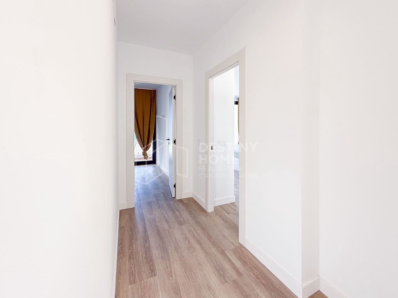 2 Zimmer Wohnung zu vermieten in Caleta de Fuste mit Garage - 2.500 € (Ref: 10075384)