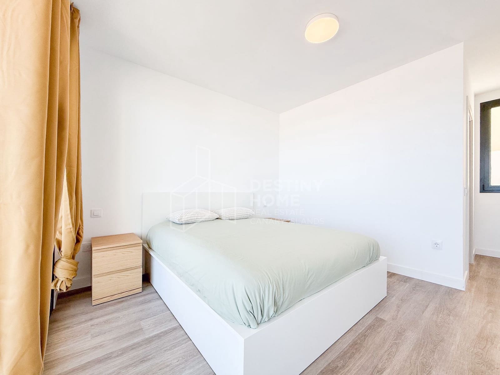 2 Zimmer Wohnung zu vermieten in Caleta de Fuste mit Garage - 2.500 € (Ref: 10075384)