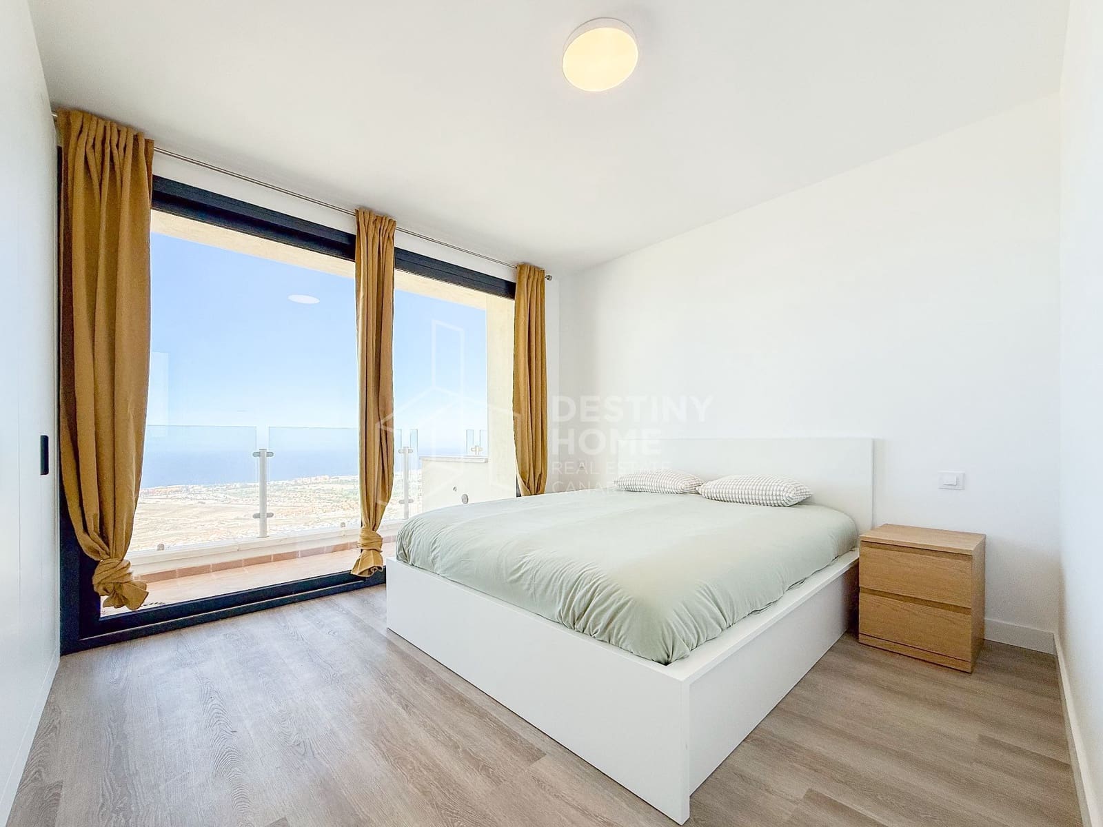 2 Zimmer Wohnung zu vermieten in Caleta de Fuste mit Garage - 2.500 € (Ref: 10075384)