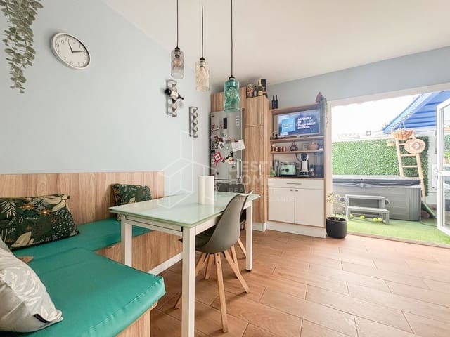 Casa de 3 habitaciones en Puerto del Rosario en venta con garaje - 299.500 € (Ref: 10108959)