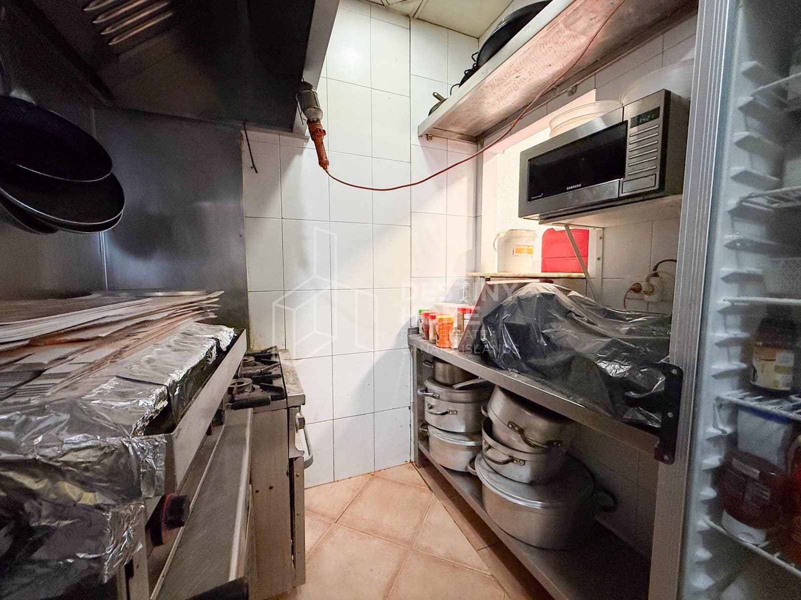 1 bedroom Commercial for sale in Corralejo - € 90,000 (Ref: 10118815)