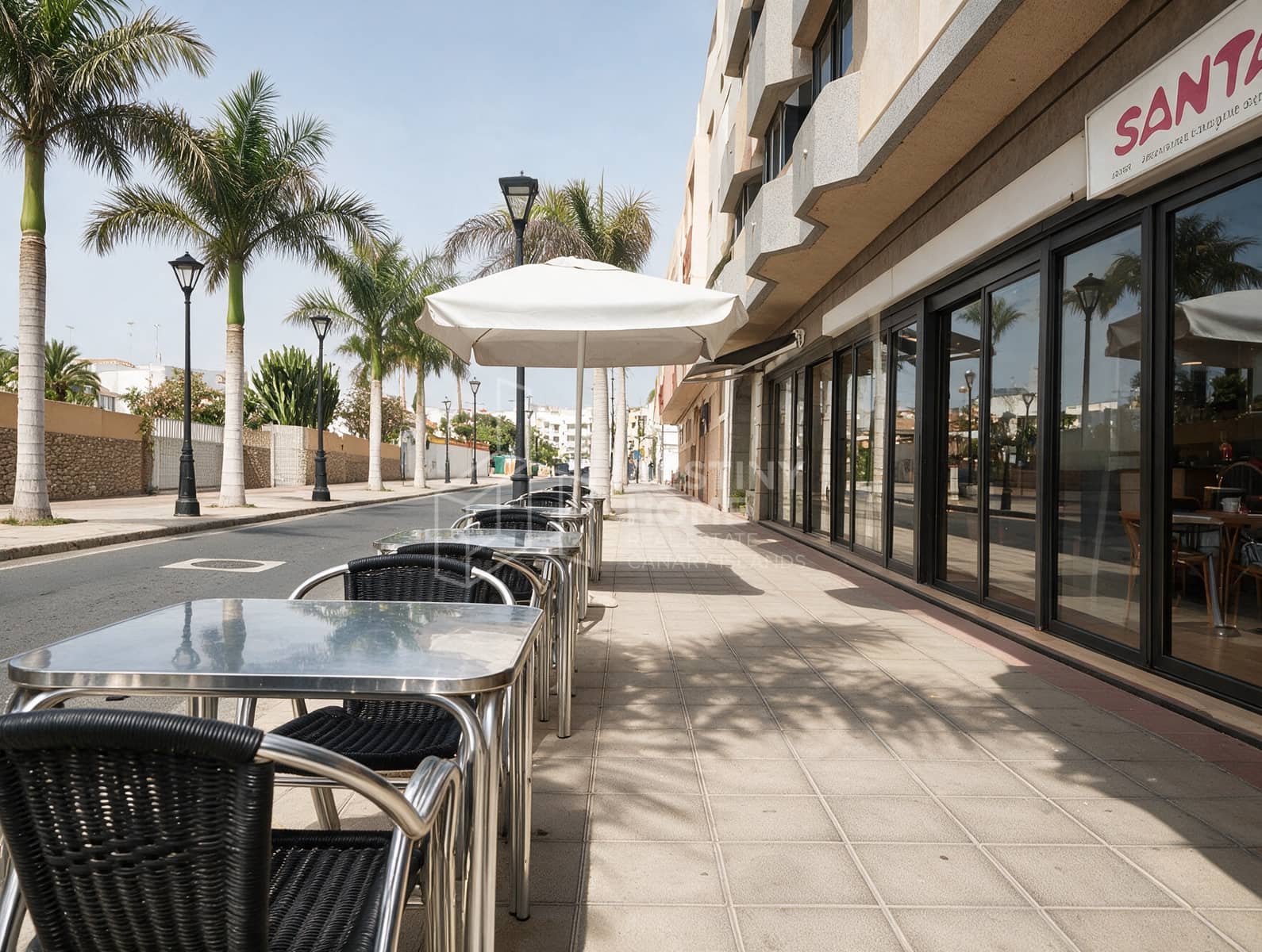 1 bedroom Commercial for sale in Corralejo - € 90,000 (Ref: 10118815)
