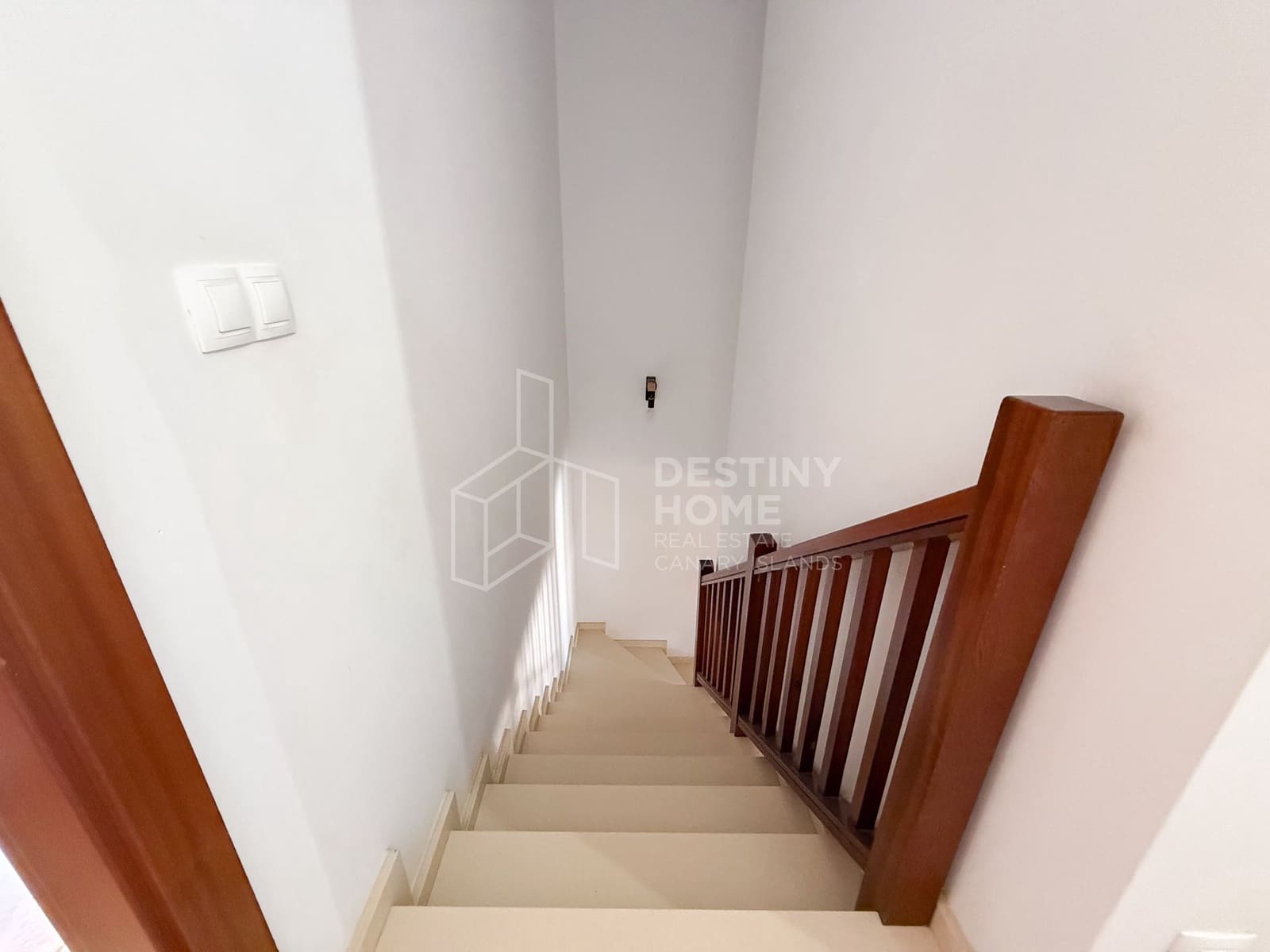 3 bedroom Townhouse for sale in La Oliva with garage - € 235,000 (Ref: 10123492)